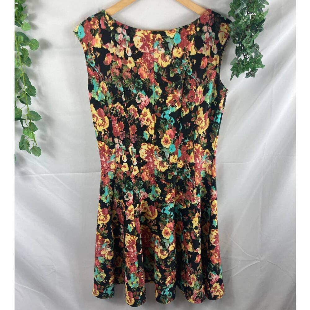 Julian Taylor Floral Sleeveless Pleated Dress size 10